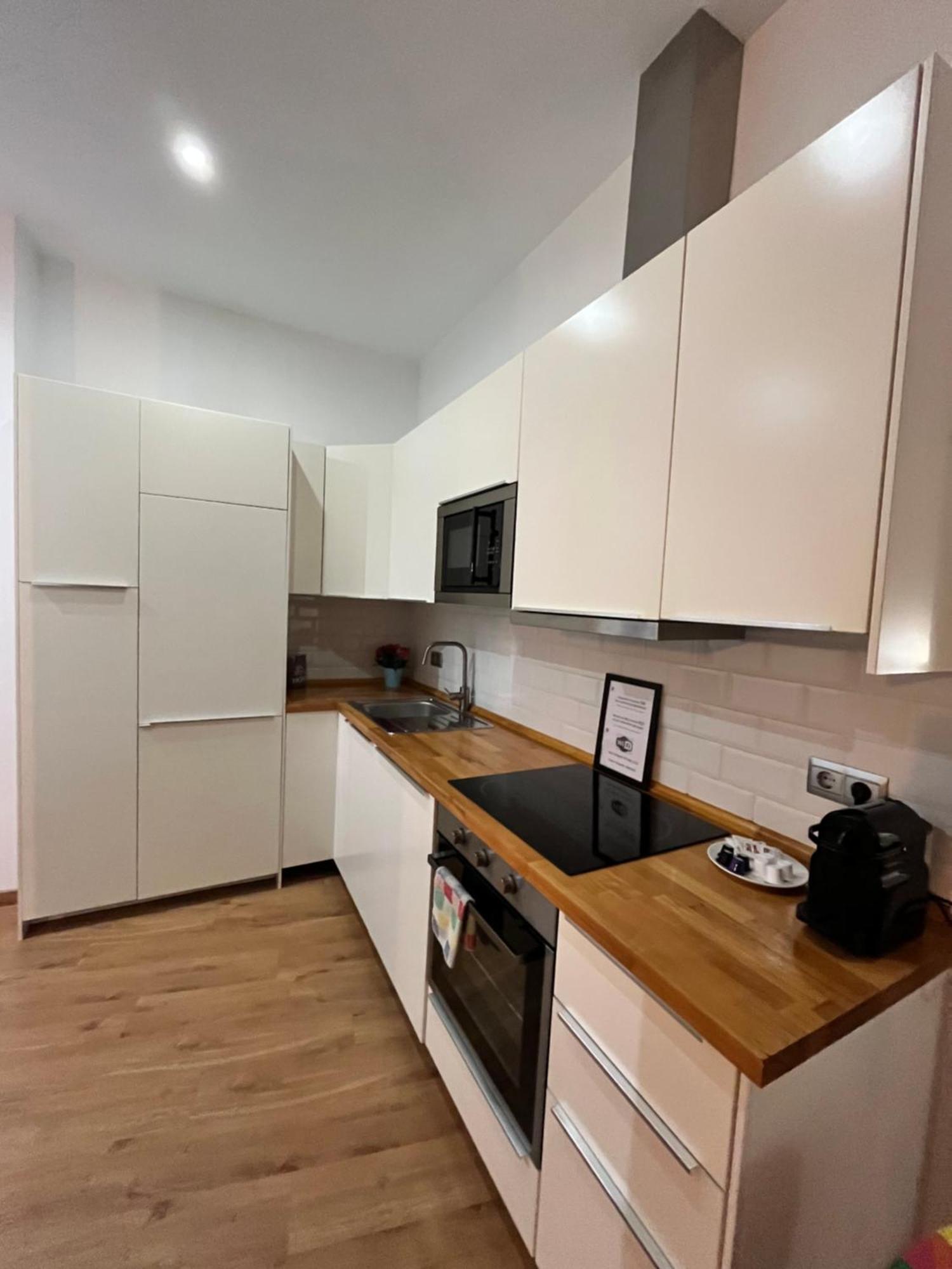Premium Malaga Center Apartment Exterior photo